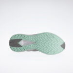 reebok-verse-running-100250386-4